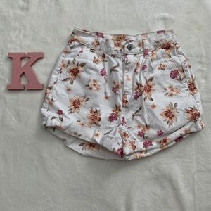 American Eagle Floral Mom Shorts